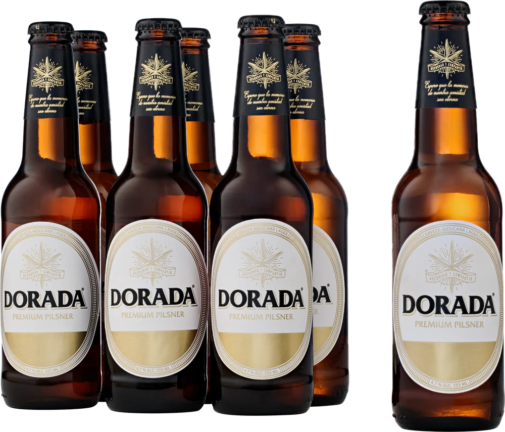Grupo de botellas de DORADA Premium Pilsner